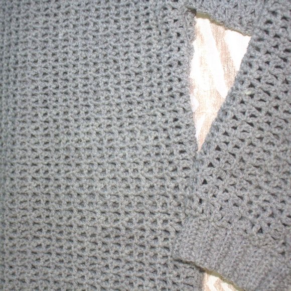 🧶Bizzybe Em's Lightweight Mesh Sweater - Picture 13 of 15